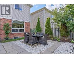 28 HOLLINRAKE Avenue - 39