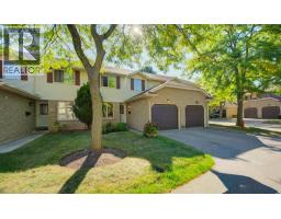 476 KINGSCOURT Drive UnitNo. 15 - 1
