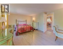 476 KINGSCOURT Drive UnitNo. 15 - 19