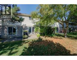 476 KINGSCOURT Drive UnitNo. 15 - 28