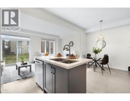 64 GRASSBOURNE Avenue - 11