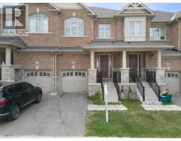 64 GRASSBOURNE Avenue - 2
