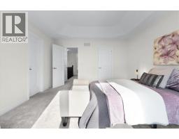 64 GRASSBOURNE Avenue - 24