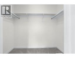 64 GRASSBOURNE Avenue - 25