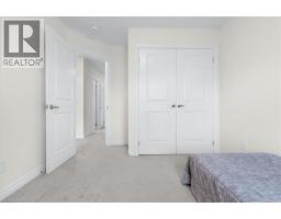 64 GRASSBOURNE Avenue - 34