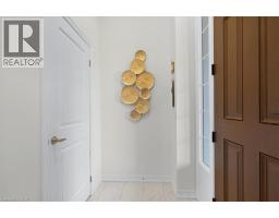 64 GRASSBOURNE Avenue - 4