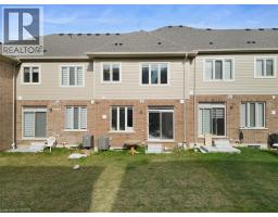 64 GRASSBOURNE Avenue - 42