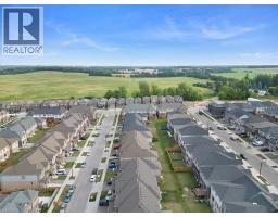 64 GRASSBOURNE Avenue - 48