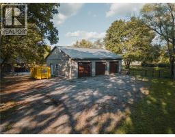 8 TALBOT Street - 40