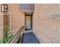 220 SALISBURY Avenue UnitNo. 28 - 8