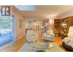 299 HIAWATHA Drive - 11