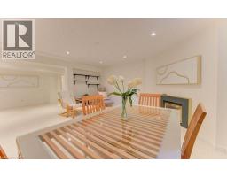 299 HIAWATHA Drive - 33