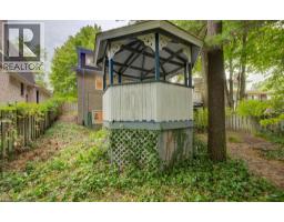 299 HIAWATHA Drive - 43