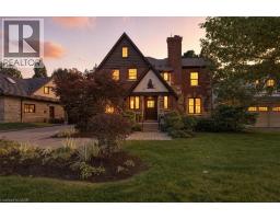 134 CLAREMONT Avenue - 2