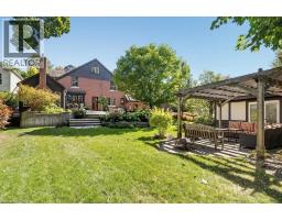 134 CLAREMONT Avenue - 36