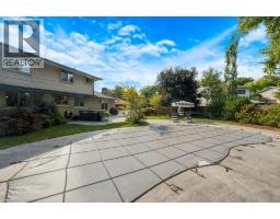 11 PACIFIC Court - 41