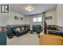 41 CHURCH Road W - 22