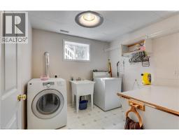 41 CHURCH Road W - 37