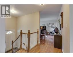 41 CHURCH Road W - 8
