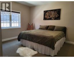 56 KELLY Drive - 19