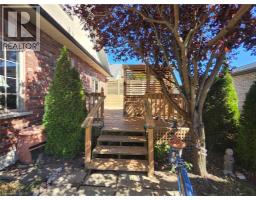 56 KELLY Drive - 37