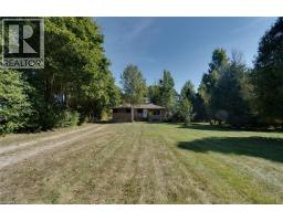 2795 VICTORIA Street N - 3