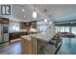 248 VANSITTART Avenue - 10