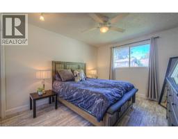 10 PALOMINO Drive - 36