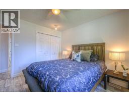 10 PALOMINO Drive - 37