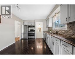 27 LOCKE Avenue - 10