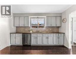 27 LOCKE Avenue - 11