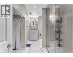 27 LOCKE Avenue - 29