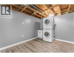 27 LOCKE Avenue - 32