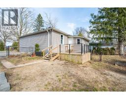 21 RENFREW Street E - 20