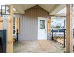 21 RENFREW Street E - 3
