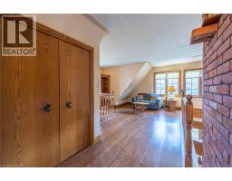 21 MCDOWELL Road W - 34
