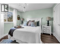 105 HOSTETLER Road - 17