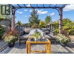 105 HOSTETLER Road - 36