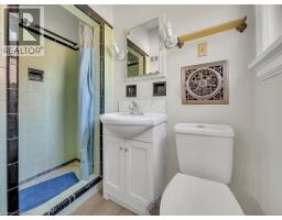 860 VINE Street - 18