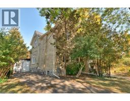 44 ELLEN Street E - 39