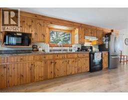 282 TOWNLINE Street - 9