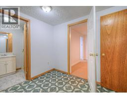 270 DOLPH Street N - 22