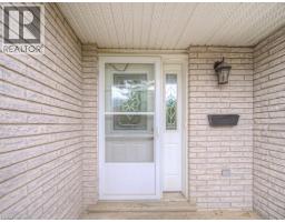 270 DOLPH Street N - 3