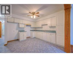 270 DOLPH Street N - 9