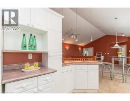 535 EASTBRIDGE Boulevard - 8