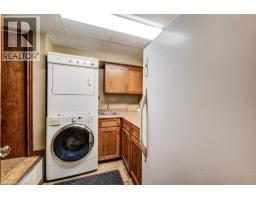 1105 QUEENS BUSH Road - 40