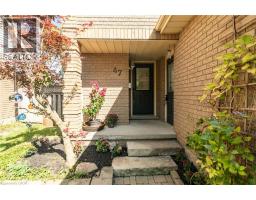 47 DAWN Crescent - 4