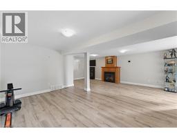 60 SCOTT Road - 16