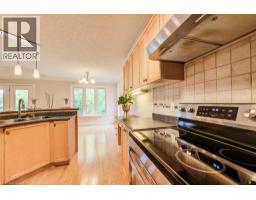 670 SALZBURG Drive - 18