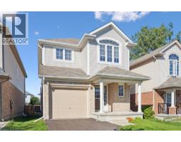 416 BEAUMONT Crescent - 2